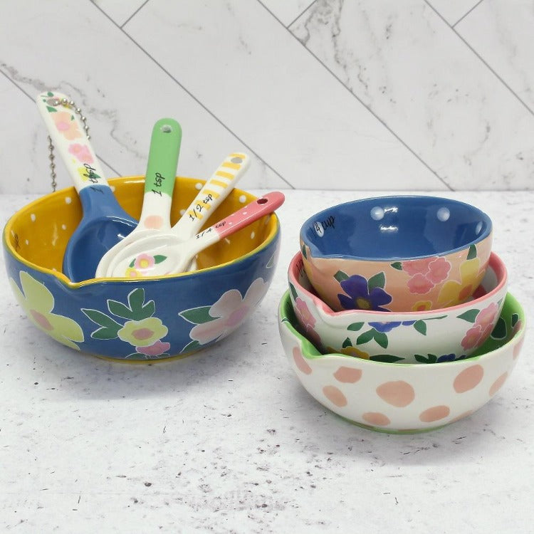 Pattern Clash Measuring Cups